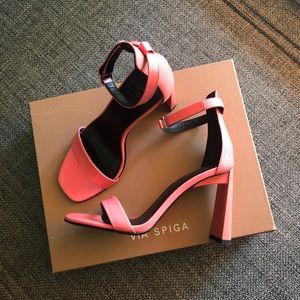 NEW Via Spiga Heels